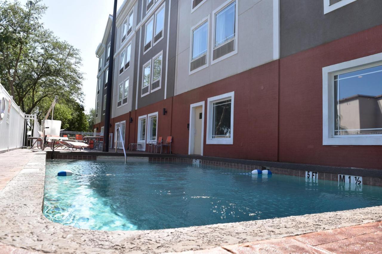 Holiday Inn Express Venice By Ihg מראה חיצוני תמונה